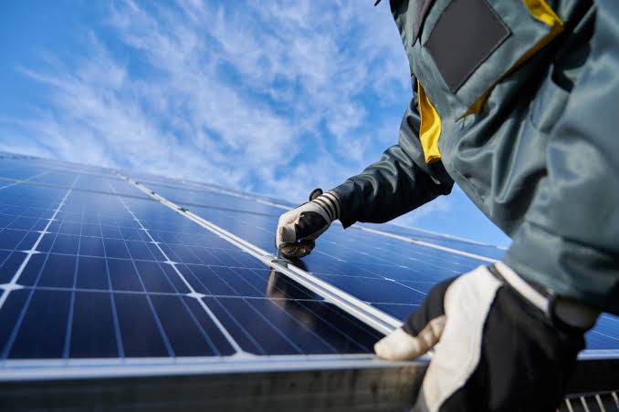 Mudra Solar Service